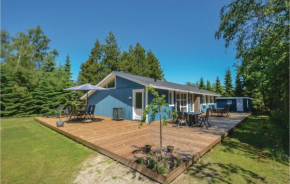 Stunning Home In Væggerløse With Sauna, Bogø By